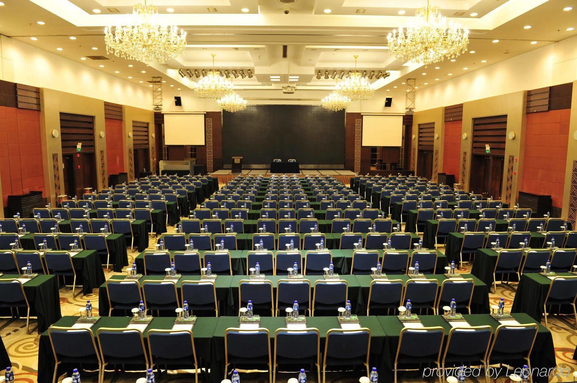 Holiday Inn Central Plaza Beijing Eksteriør billede